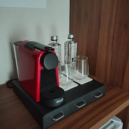 Embassy Romana ブカレスト