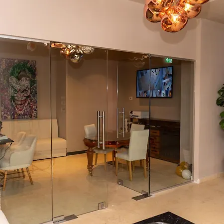 Embassy Romana ブカレスト