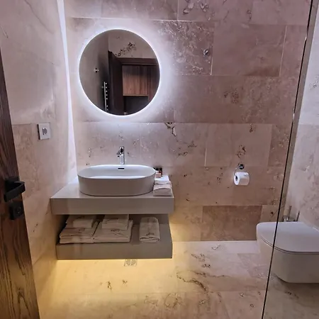 Embassy Romana Aparthotel Boekarest