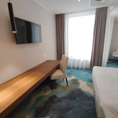 Embassy Romana 3*