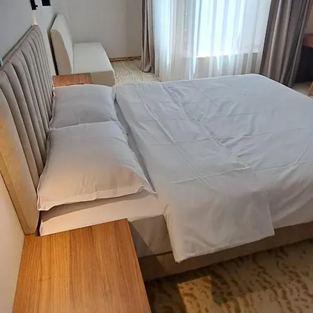 Embassy Romana 3* Bucharest
