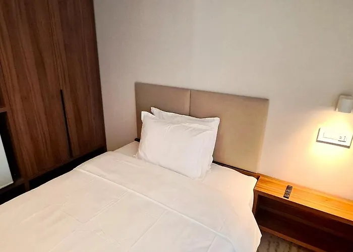 Embassy Romana Bucureşti