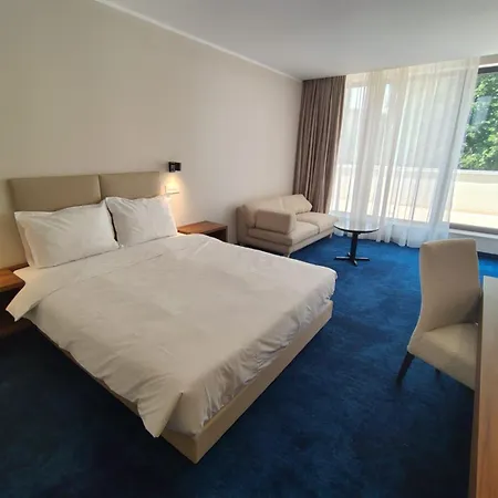 Aparthotel Embassy Romana