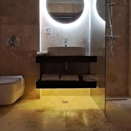 Aparthotel Embassy Romana